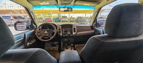 Mitsubishi Pajero 2016