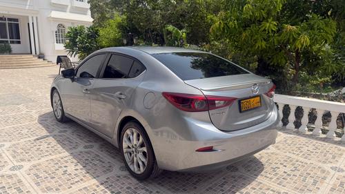 مازدا 3 2016