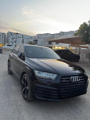 اودي Q7 2018