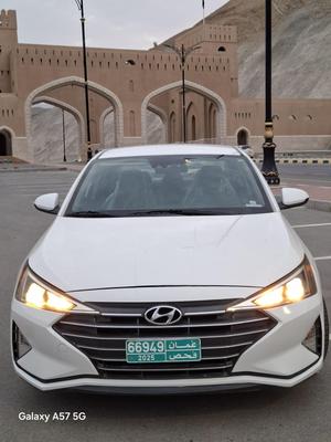 Hyundai Elantra 2020