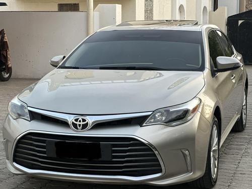 Toyota Avalon 2016