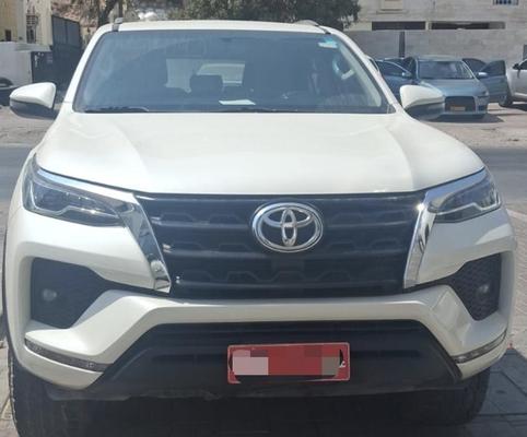 Toyota Fortuner 2022