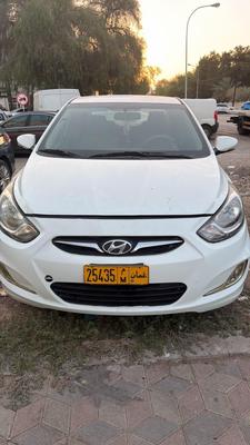 Hyundai Accent 2012