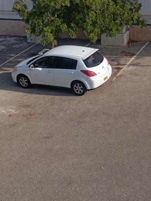 Nissan Tiida 2012