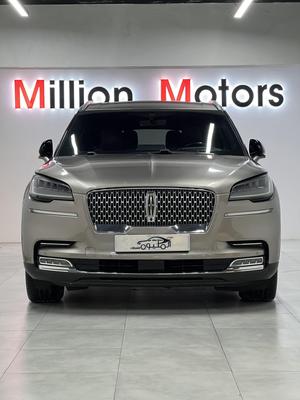Lincoln Aviator 2021