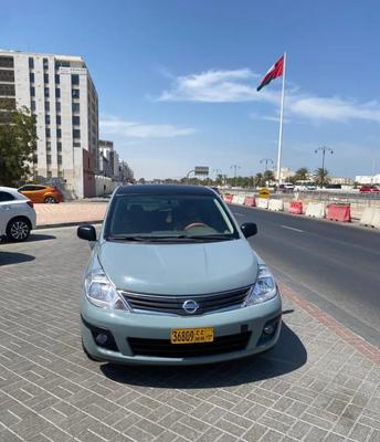 نيسان تيدا 2011