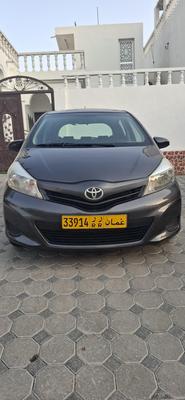 تويوتا ياريس 2012