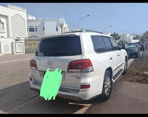 لكزس LX 570 2009