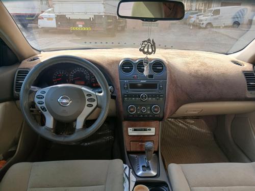 Nissan Altima 2009