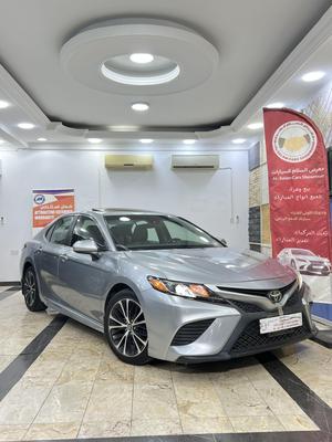 Toyota Camry 2018