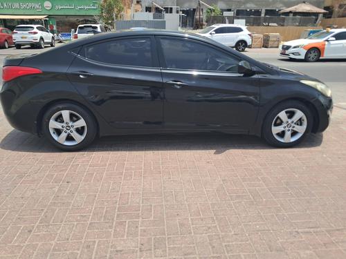 هيونداي إلنترا 2013