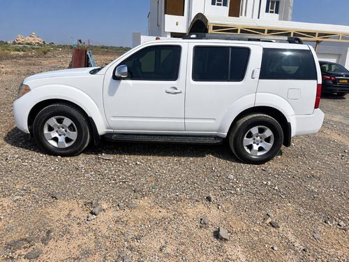 Nissan Pathfinder 2009