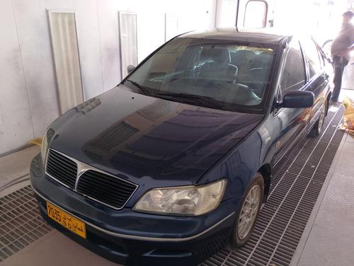 ميتسوبيشي لانسر 2002
