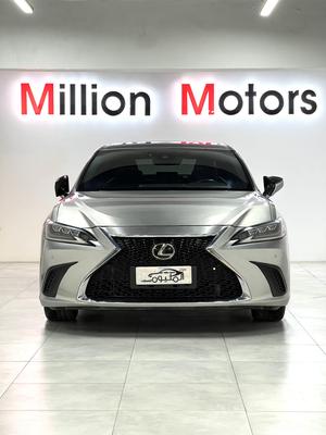 لكزس ES 350 2020