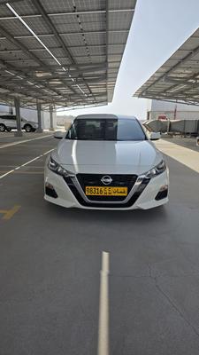 Nissan Altima 2020