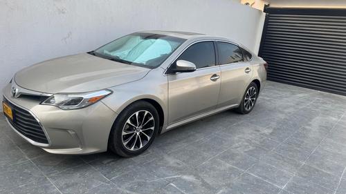 Toyota Avalon 2015
