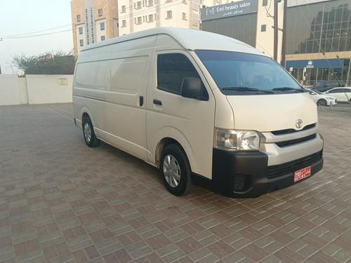Toyota Hiace 2017
