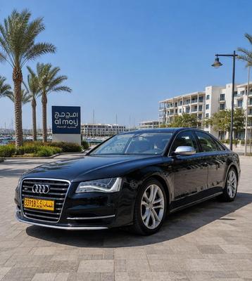 Audi S8 2014
