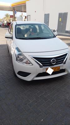 Nissan Sunny 2015