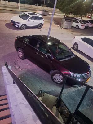 Geely EC7 2015