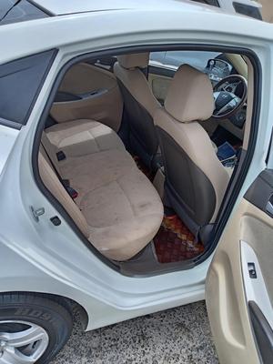 Hyundai Accent 2014