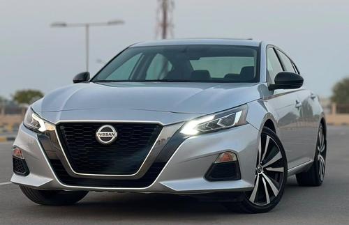 Nissan Altima 2019