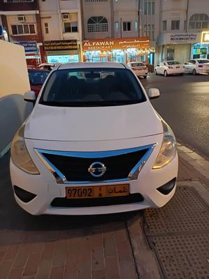 Nissan Sunny 2015