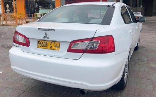 Mitsubishi Galant 2013