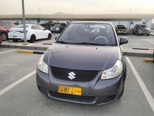 سوزوكى Sx 4 2015