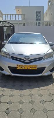 تويوتا ياريس 2012