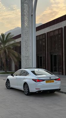 لكزس ES 350 2019