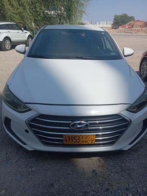 هيونداي إلنترا 2017