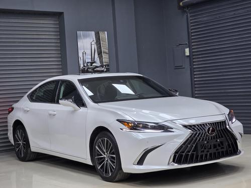 Lexus Es 2022