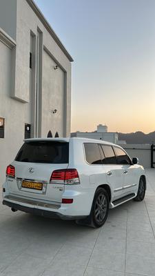 Lexus LX 570 2014