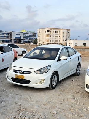 Hyundai Accent 2013
