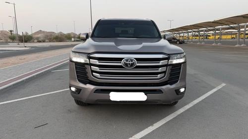 Toyota Land Cruiser 2023