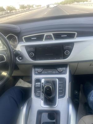 جيلي امجراند X7 2018