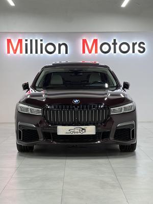 BMW 740 2020