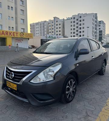 Nissan Sunny 2015