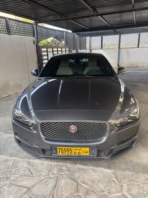 جاكوار XE 2015