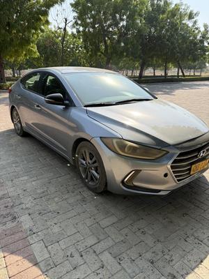 Hyundai Elantra 2017