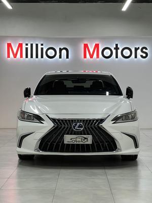 لكزس ES 300 2022
