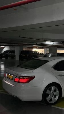 لكزس Ls 2010