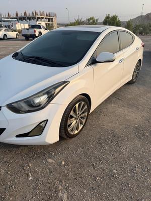 Hyundai Elantra 2016