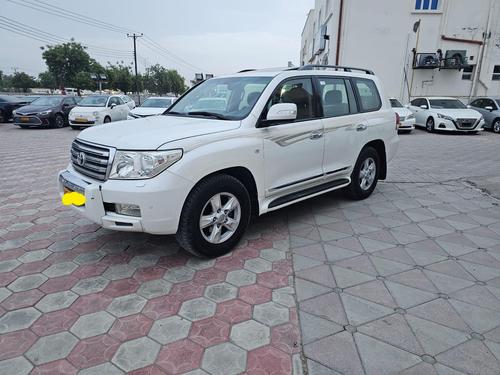 Toyota Land Cruiser 2010