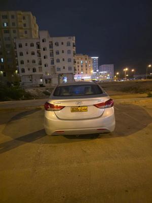 هيونداي إلنترا 2012