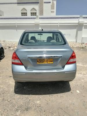نيسان تيدا 2012