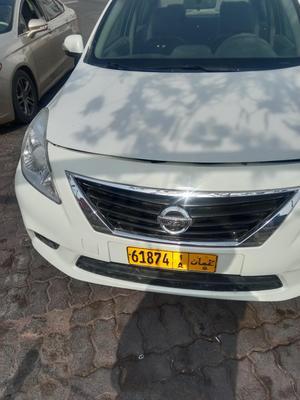 Nissan Sunny 2012