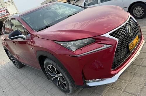 Lexus NX 2015