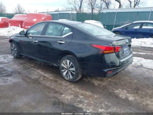 Nissan Altima 2020